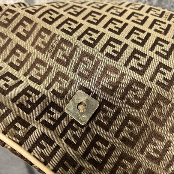 Fendi Bicolor Zucchino Flap Shoulder Bag Authentic Vintage - Picture 4 of 12